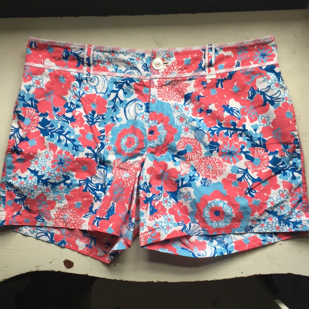 Lilly Pulitzer Palm Beach Fit Shorts.
